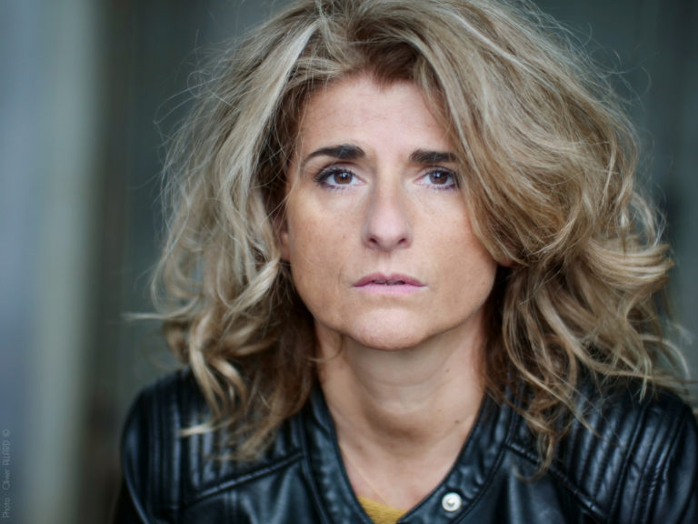 Book Sabrina Nanni comédienne - Crédit Photo Olivier Allard