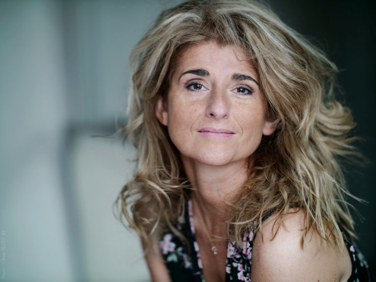 Book Sabrina Nanni comédienne - Crédit Photo Olivier Allard